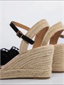 Босоножки на платформе с открытой пяткой V-53